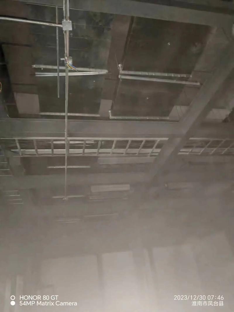 消防排煙工程中通風(fēng)管道安裝的關(guān)鍵要點(diǎn)——以淮南風(fēng)管吊裝為例